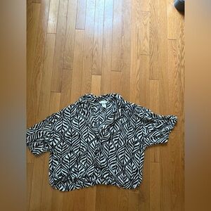 H&M Zebra Print Top cropped S